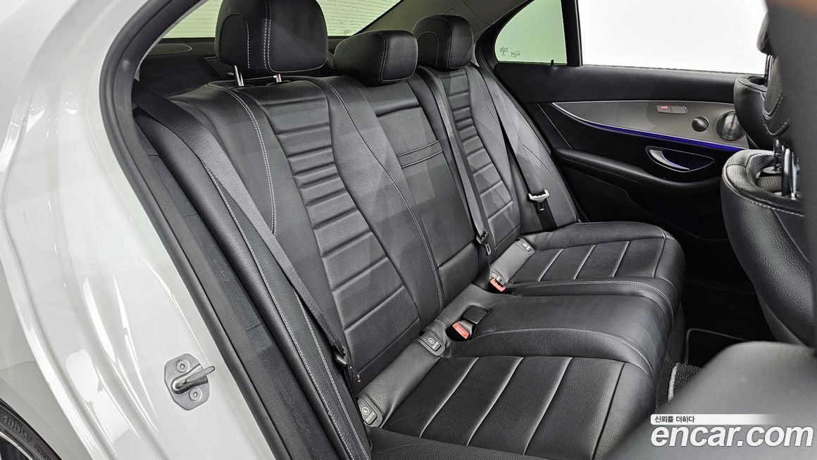 Mercedes-Benz E-Class 2017