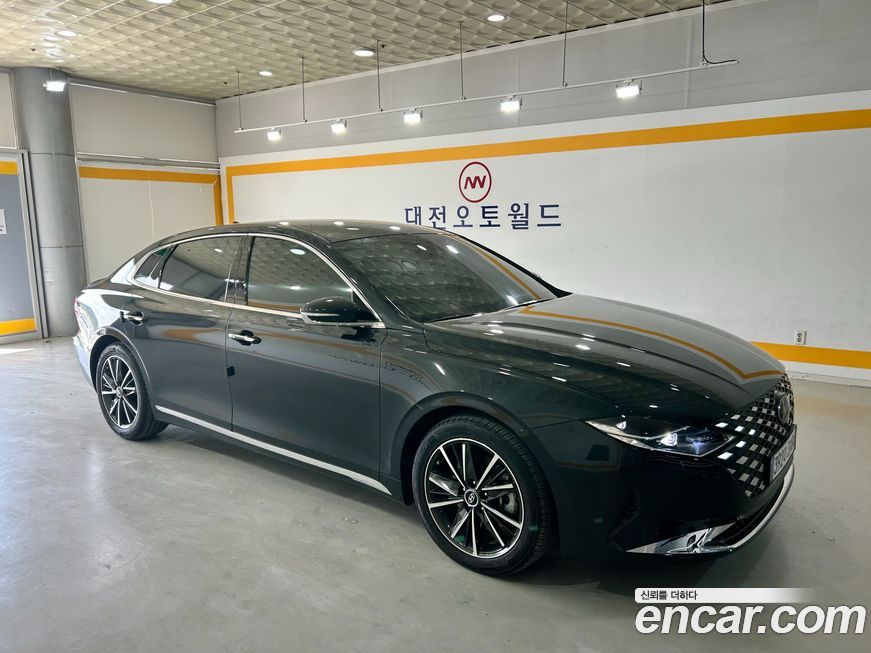 Hyundai Grandeur 2021