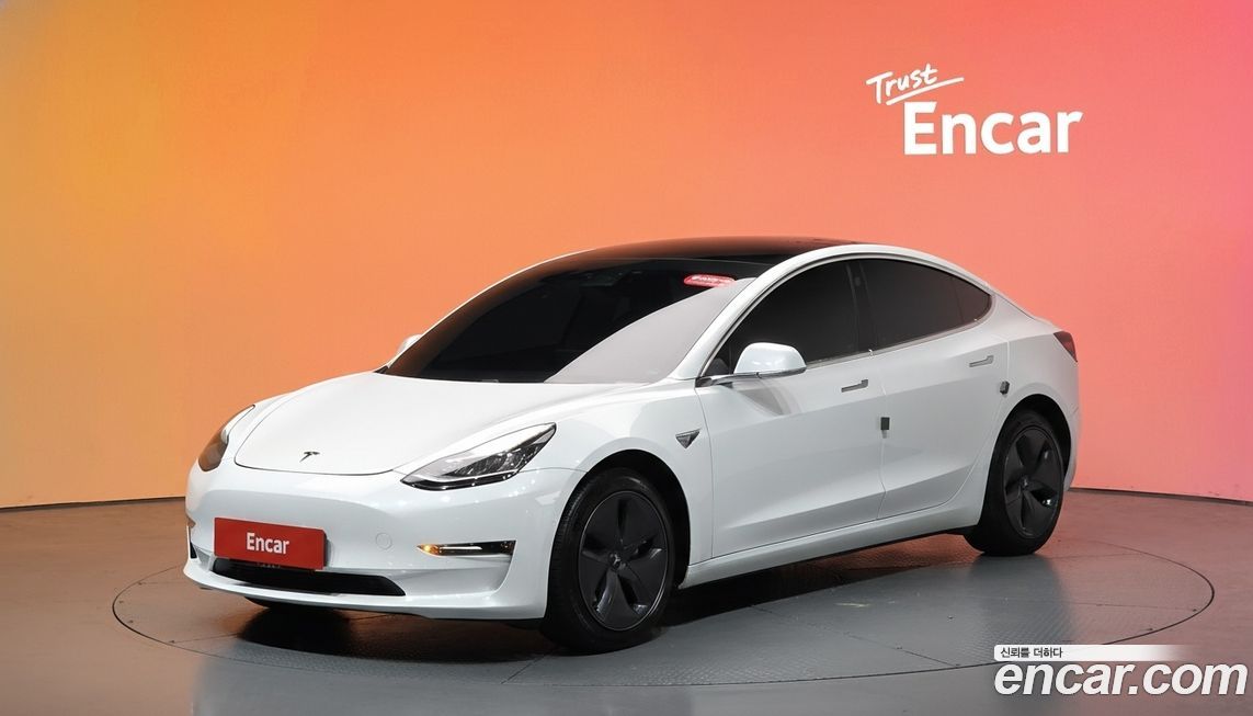 Tesla Model 3 2020