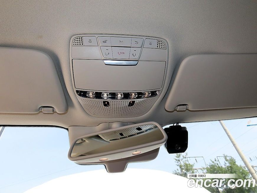 Mercedes-Benz GLC-Class 2019