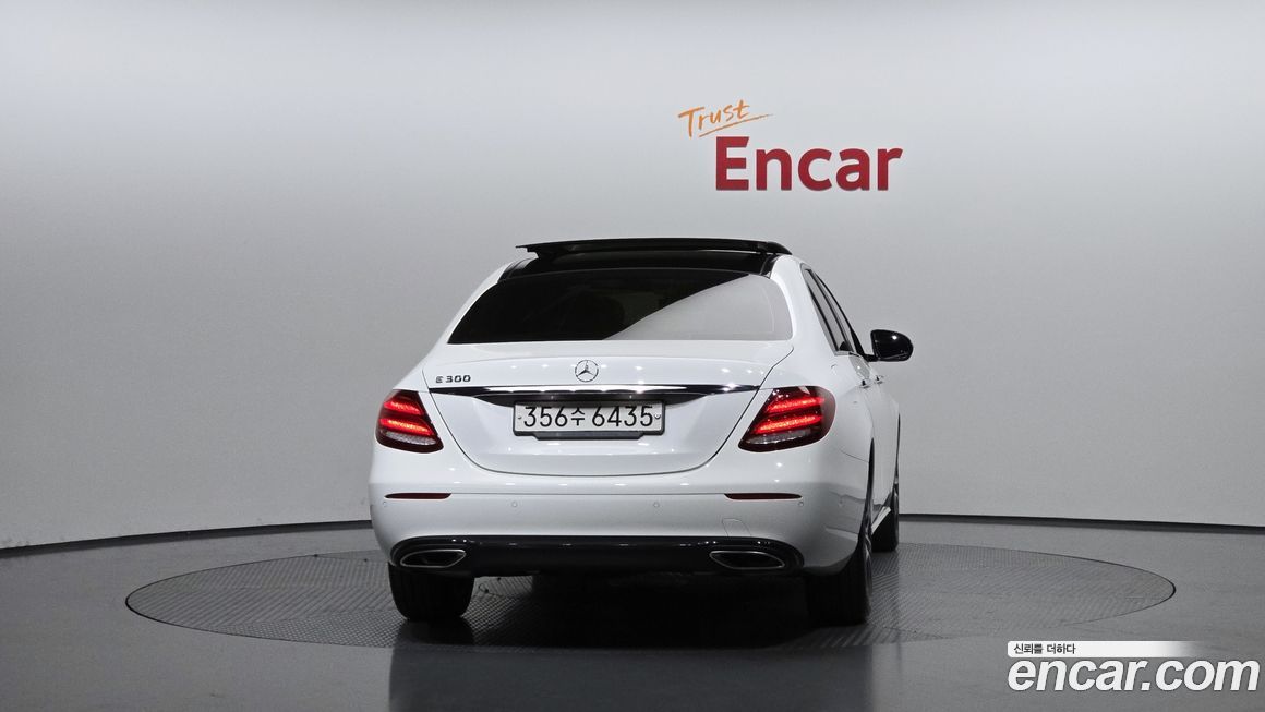 Mercedes-Benz E-Class 2017