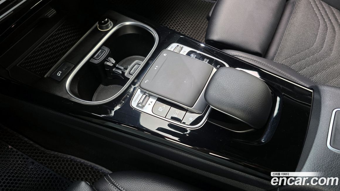 Mercedes-Benz A-Class 2020