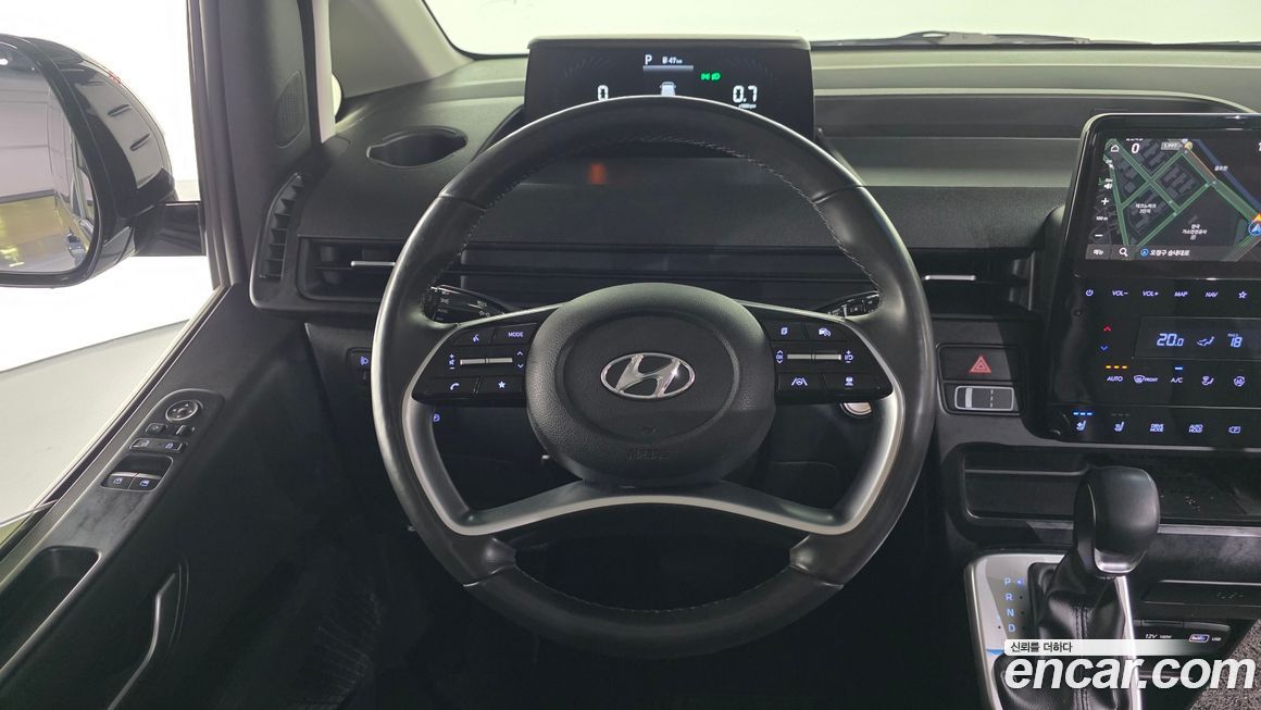 Hyundai Staria 2023