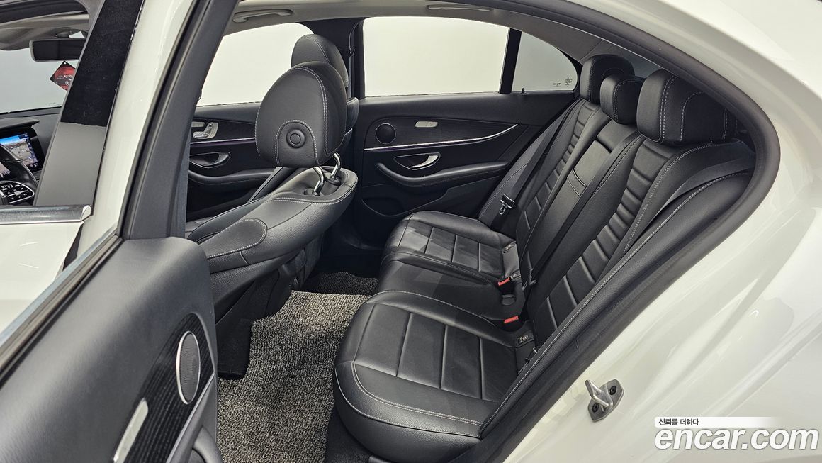 Mercedes-Benz E-Class 2019