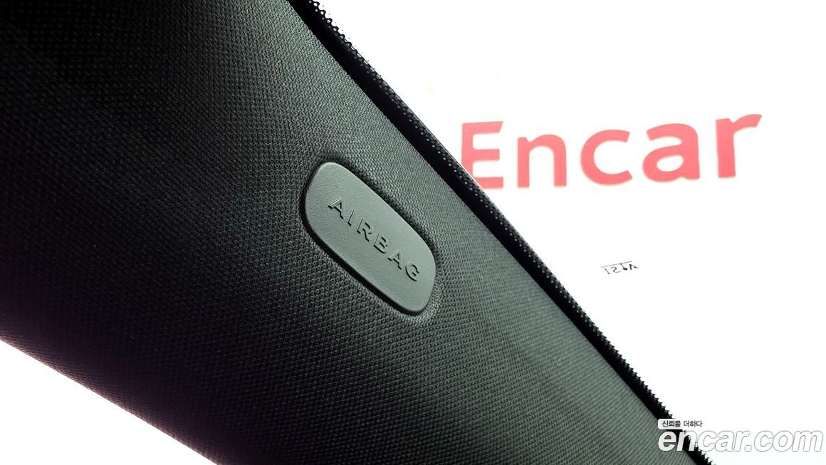 Mercedes-Benz GLB-Class 2021