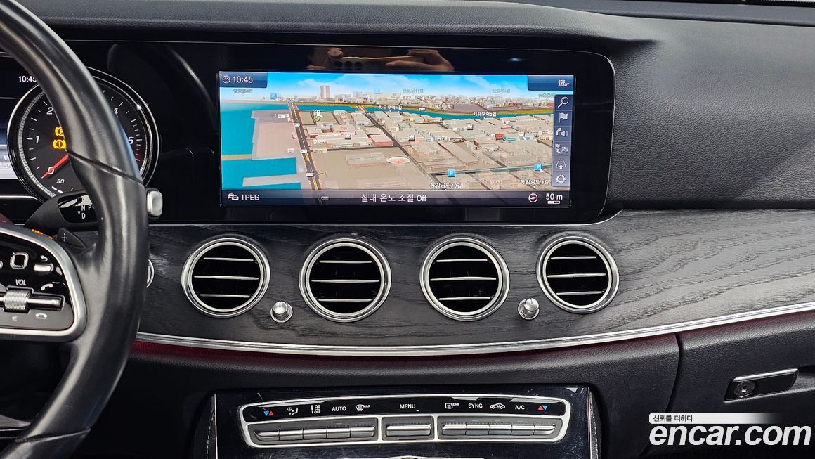 Mercedes-Benz E-Class 2019