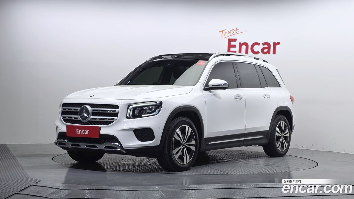 Mercedes-Benz GLB-Class 2021