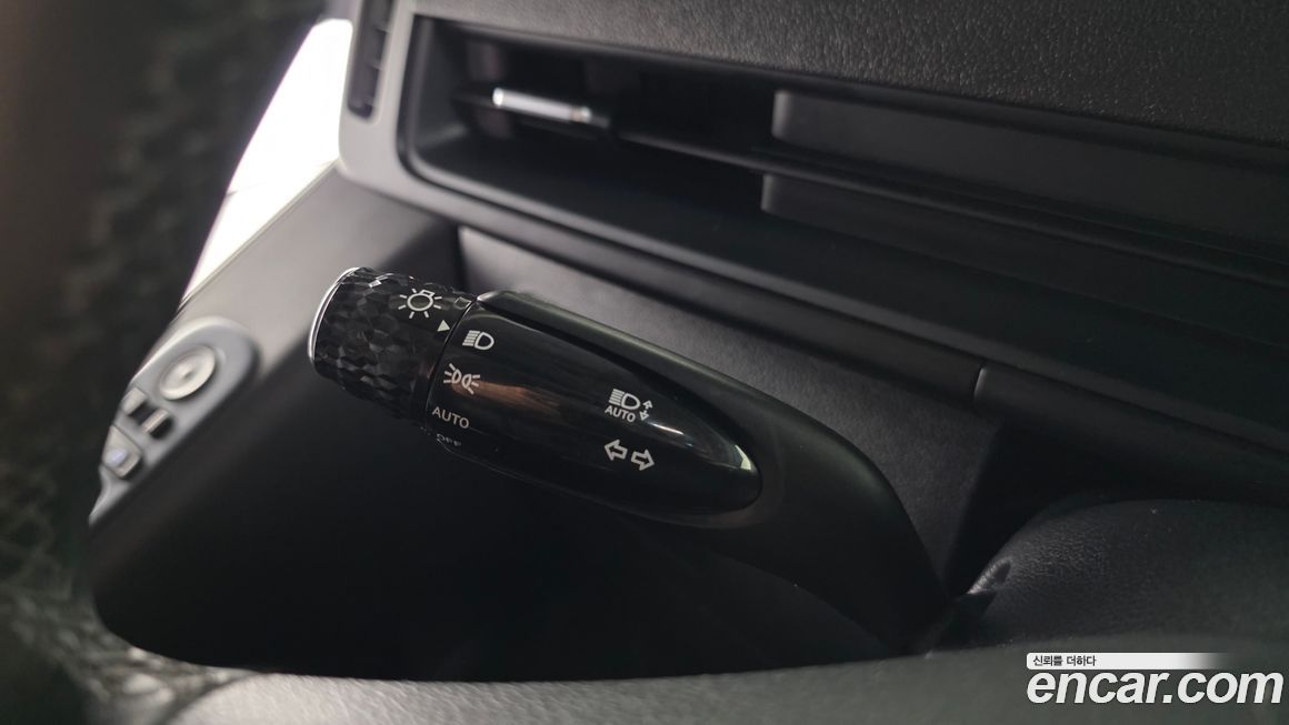 Hyundai Staria 2023