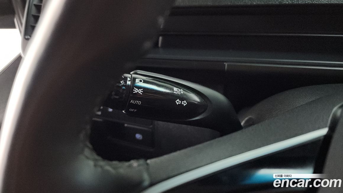 Hyundai Staria 2023