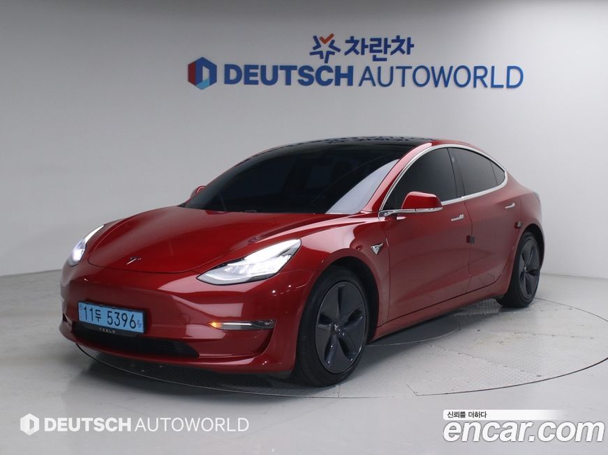 Tesla Model 3 2020