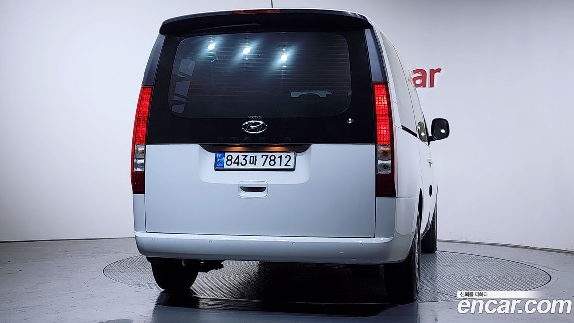Hyundai Staria 2023