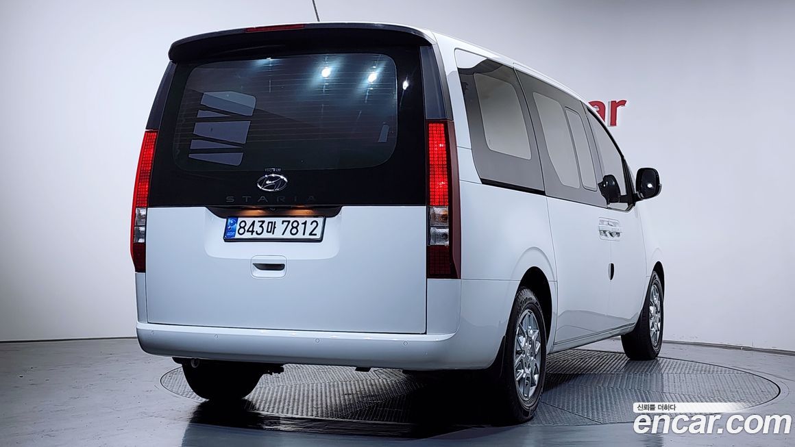 Hyundai Staria 2023