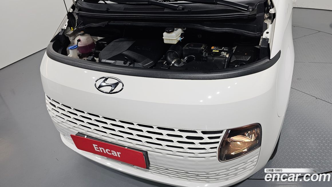 Hyundai Staria 2022