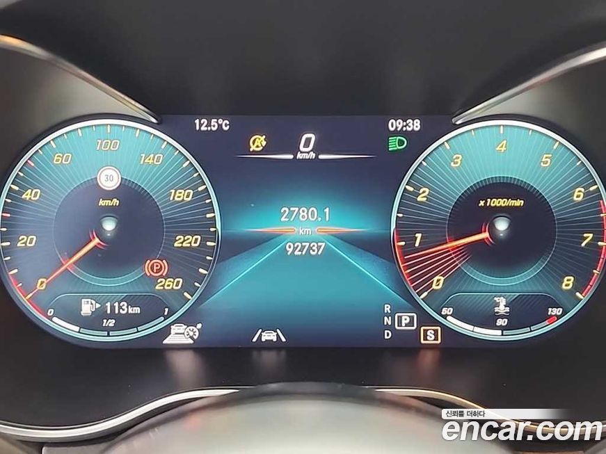 Mercedes-Benz C-Class 2021