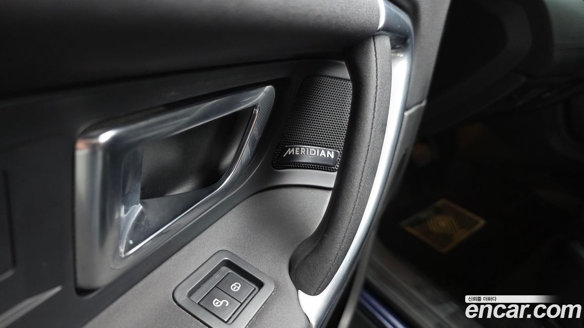 Land Rover Discovery Sport 2019
