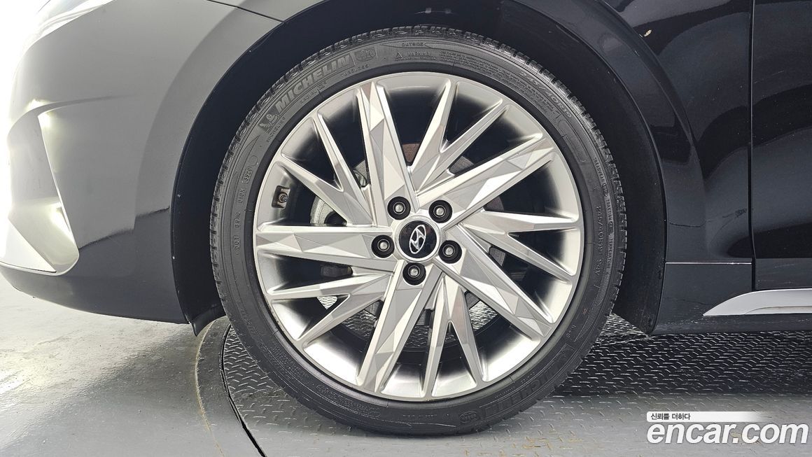 Hyundai Grandeur 2021