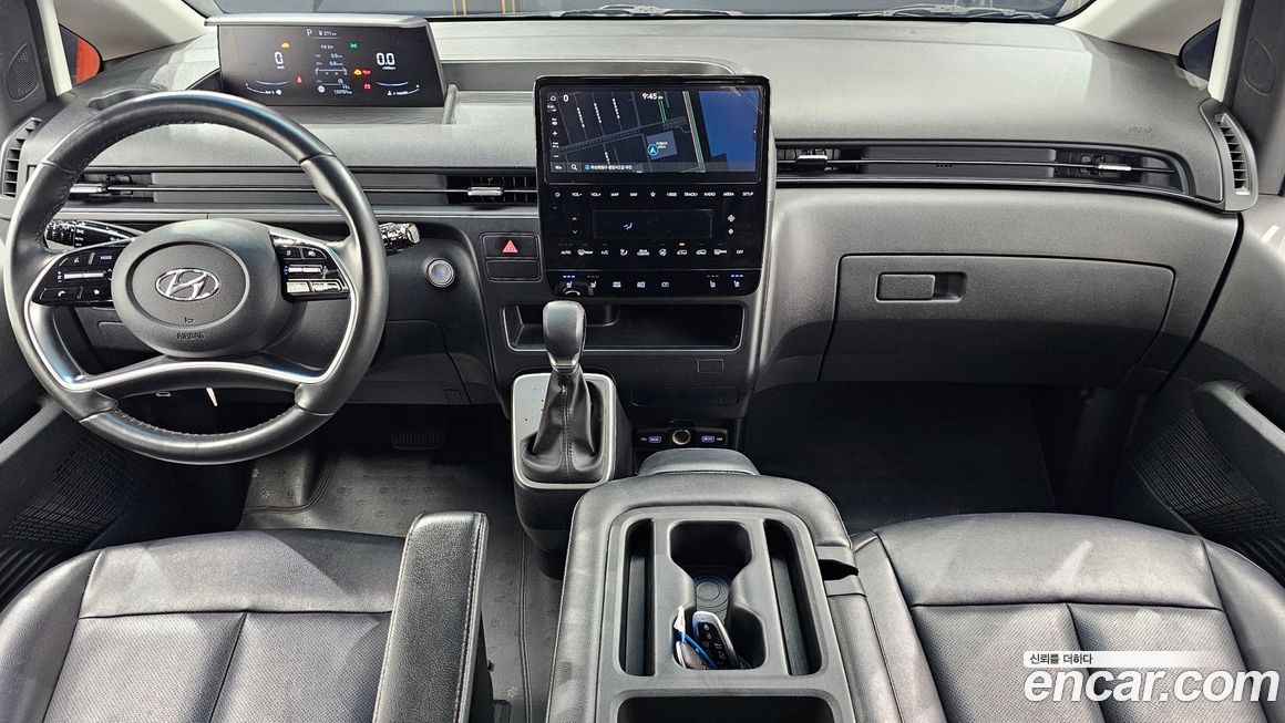 Hyundai Staria 2022