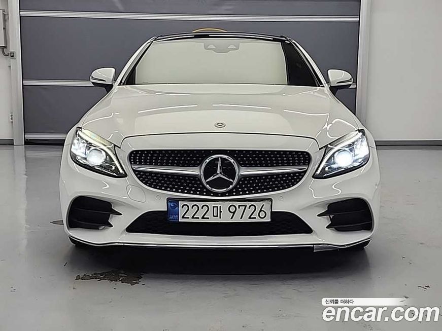 Mercedes-Benz C-Class 2021