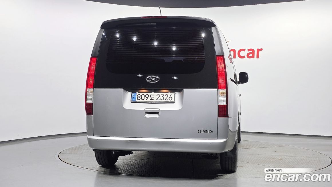 Hyundai Staria 2022
