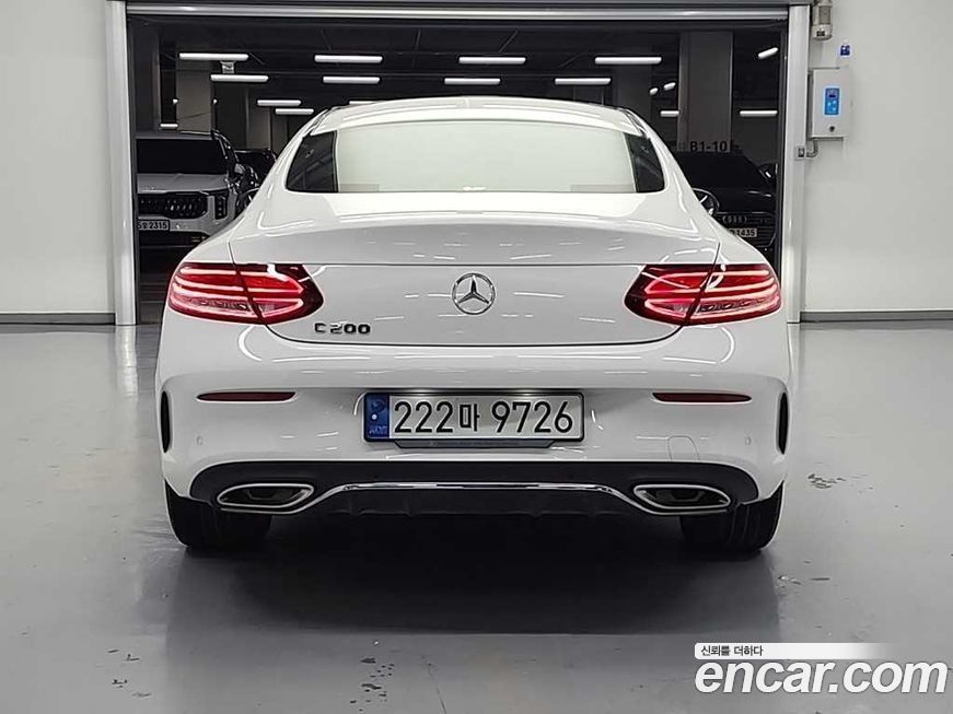 Mercedes-Benz C-Class 2021