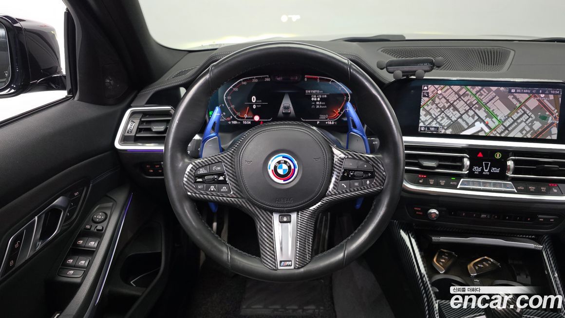 BMW 3-Series 2019