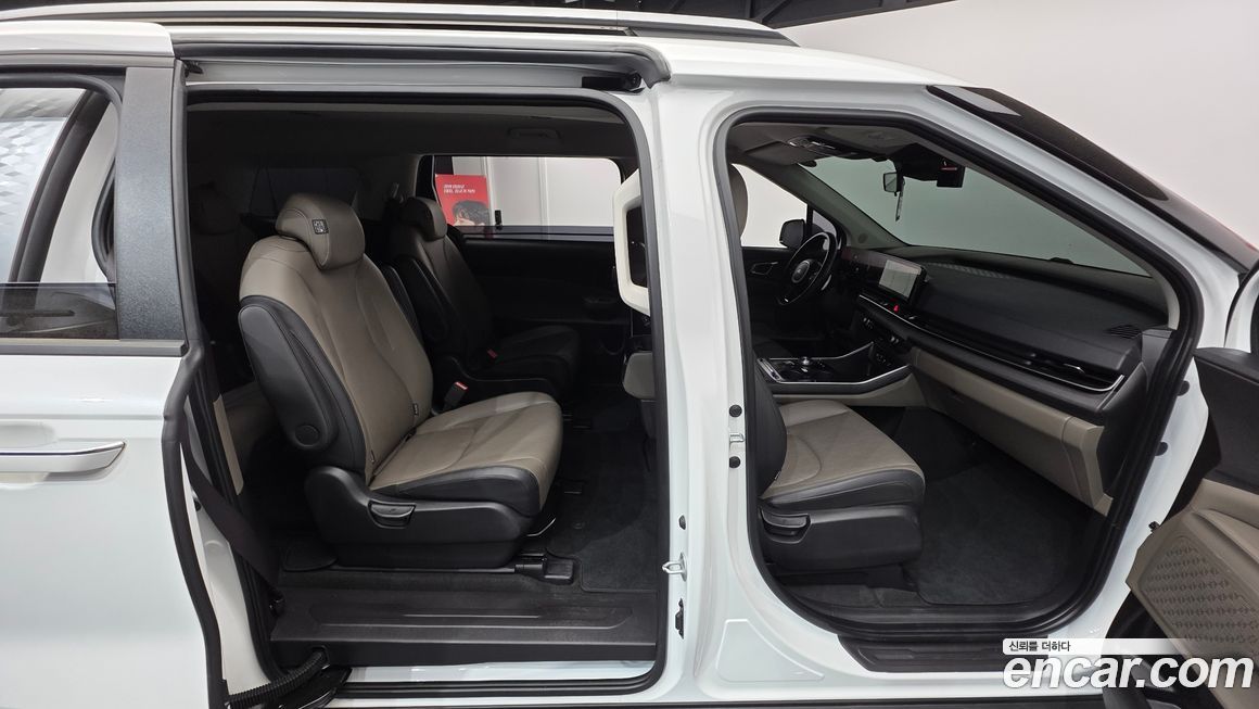 Kia Canival 2024