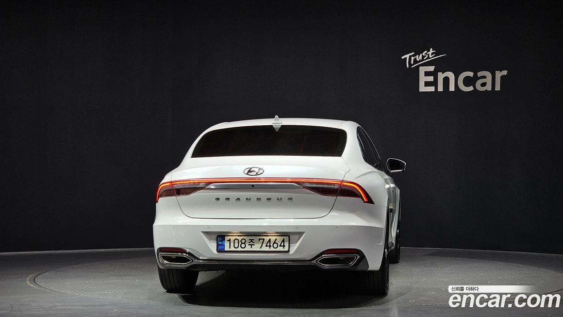 Hyundai Grandeur 2022