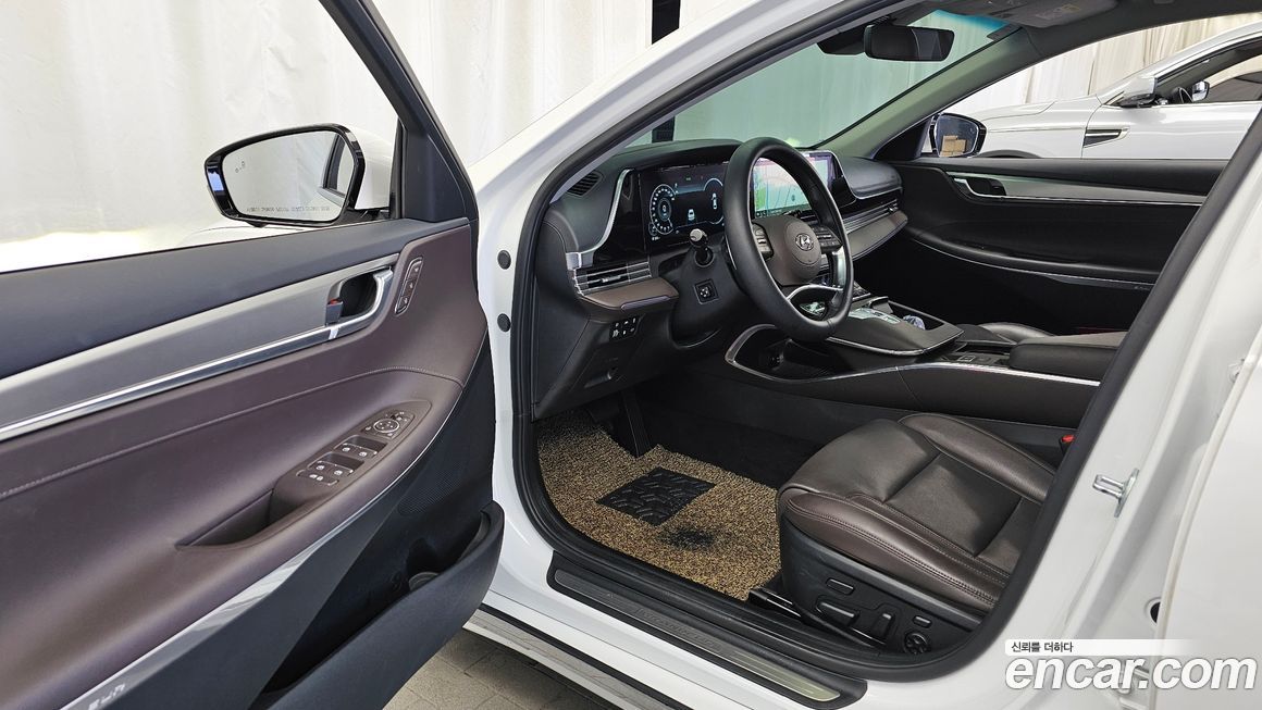 Hyundai Grandeur 2022