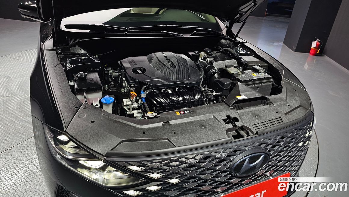 Hyundai Grandeur 2022
