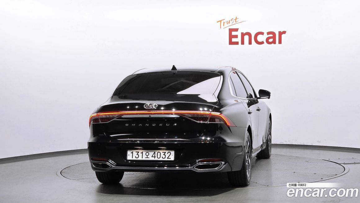 Hyundai Grandeur 2022