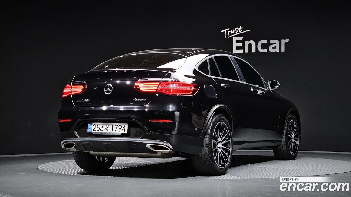 Mercedes-Benz GLC-Class 2019