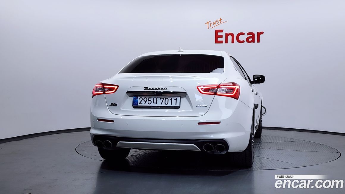 Maserati Ghibli 2018