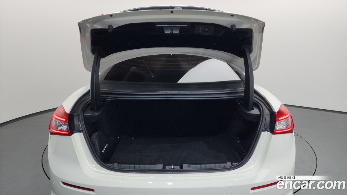 Maserati Ghibli 2018