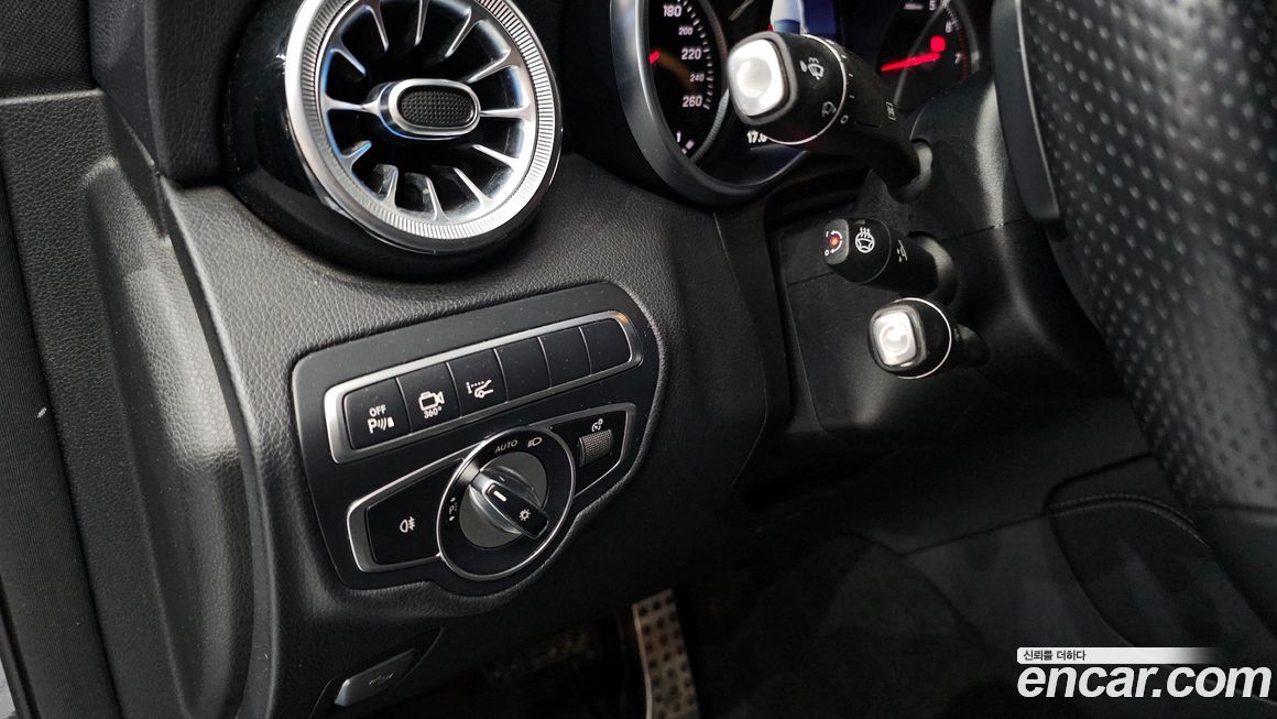 Mercedes-Benz GLC-Class 2019