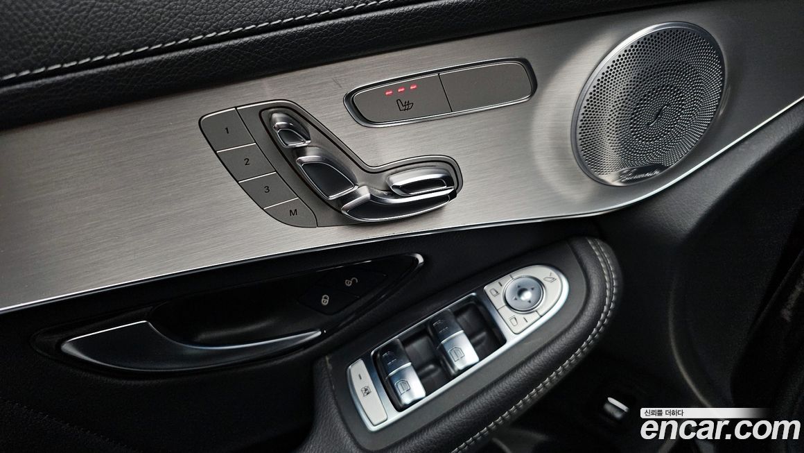 Mercedes-Benz GLC-Class 2019