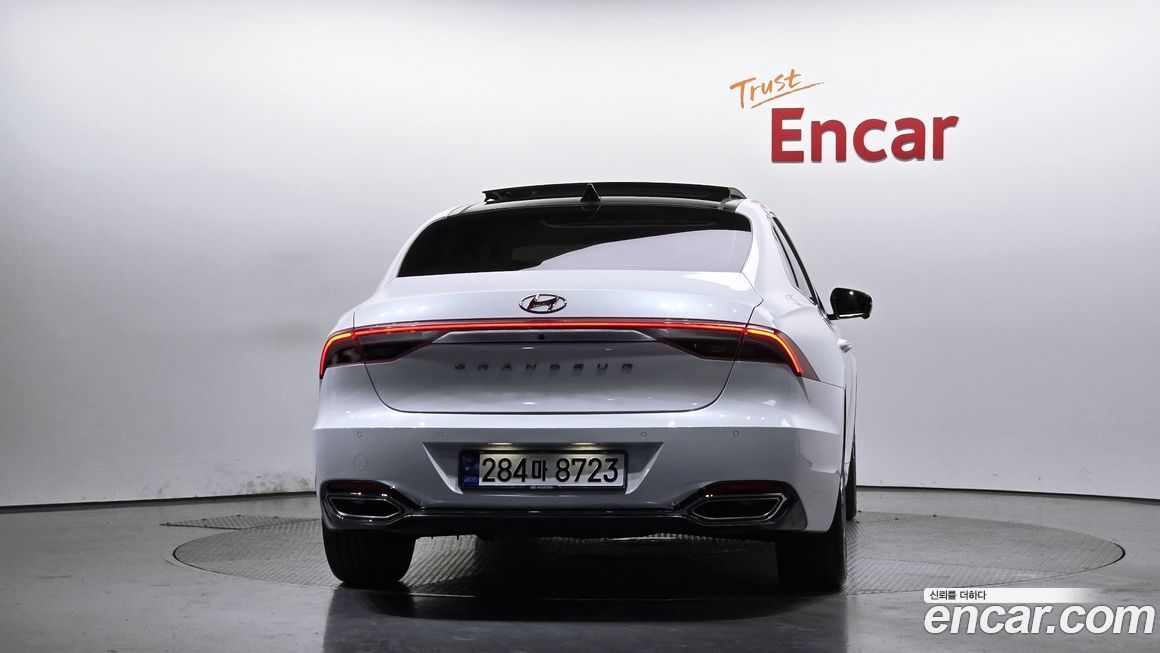 Hyundai Grandeur 2022