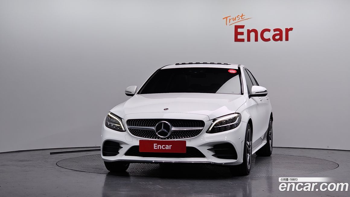 Mercedes-Benz C-Class 2021