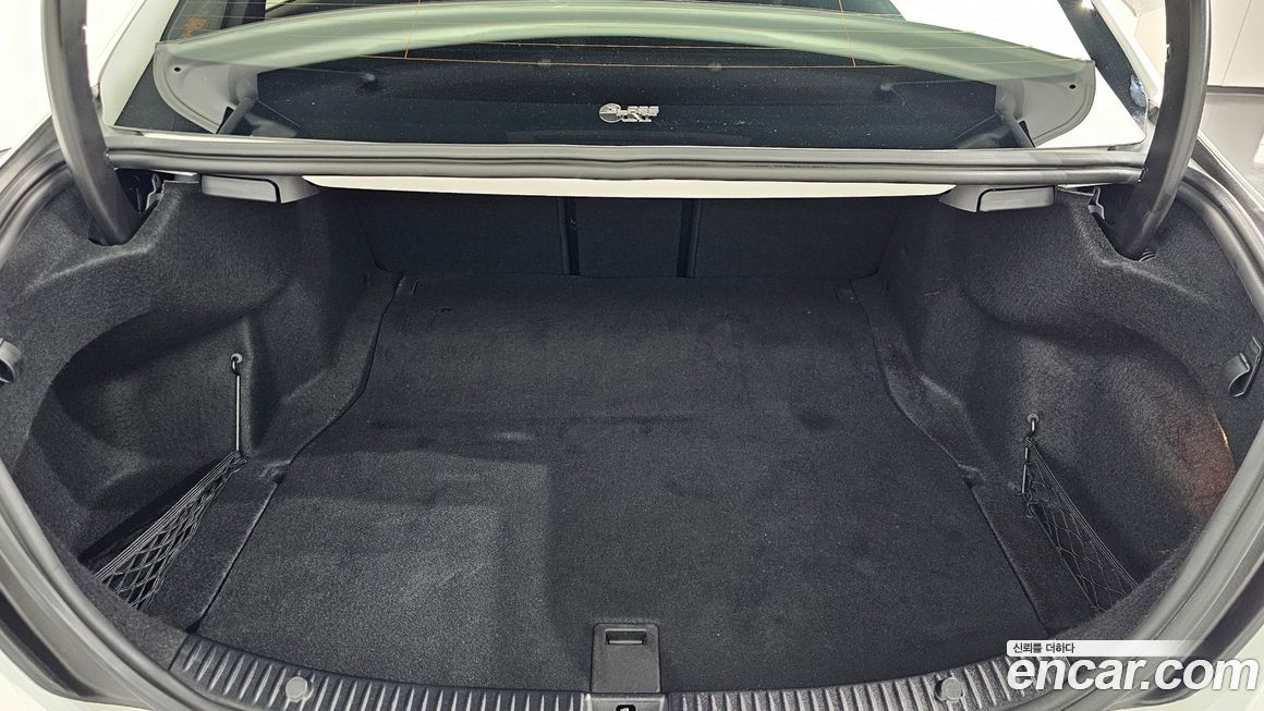 Mercedes-Benz C-Class 2021