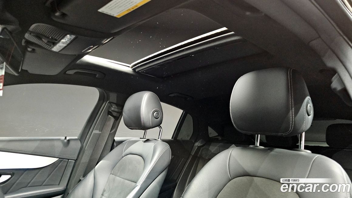 Mercedes-Benz GLC-Class 2019