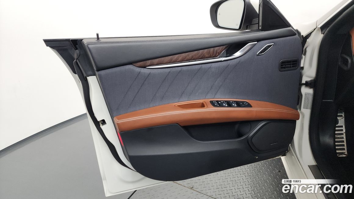 Maserati Ghibli 2018