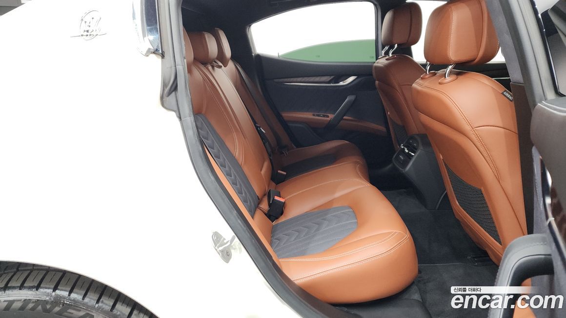 Maserati Ghibli 2018