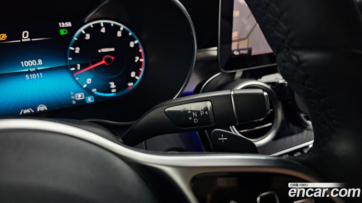 Mercedes-Benz C-Class 2021