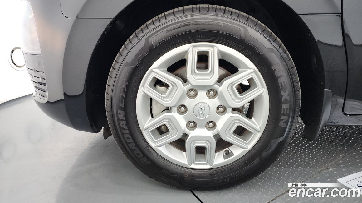 Hyundai Staria 2023