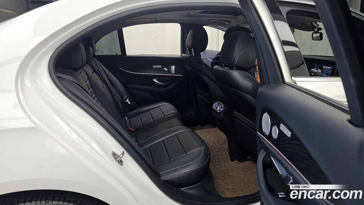 Mercedes-Benz E-Class 2019
