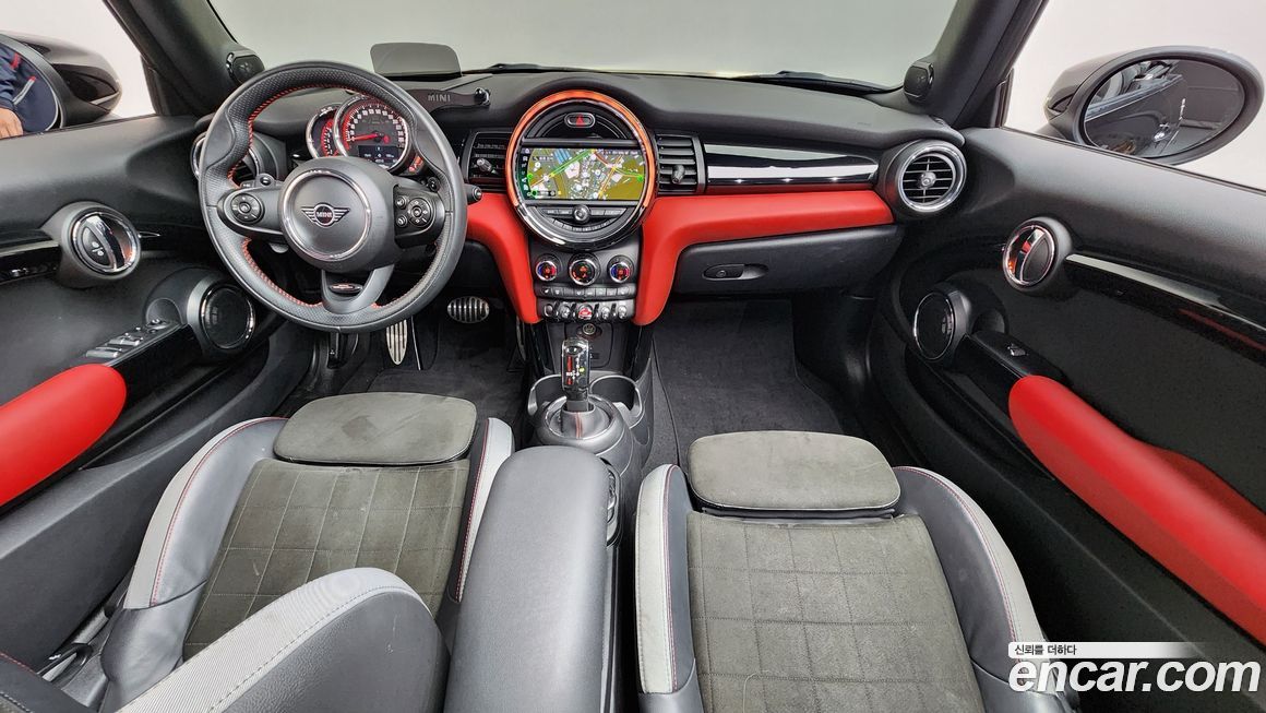 Mini Cooper Convertible 2020
