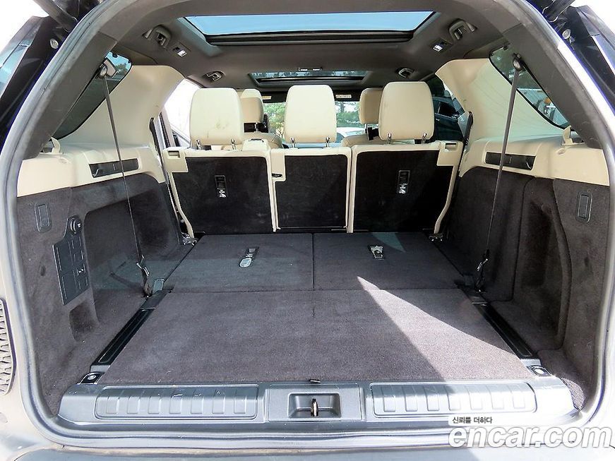 Land Rover Discovery 2019