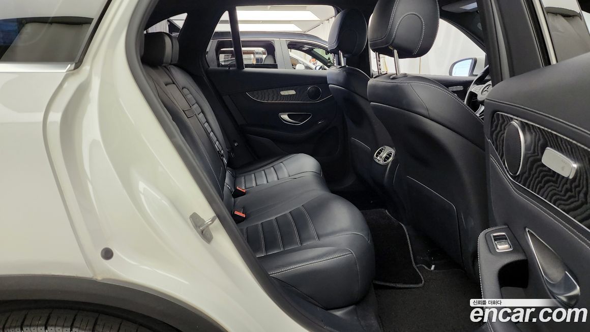 Mercedes-Benz GLC-Class 2018