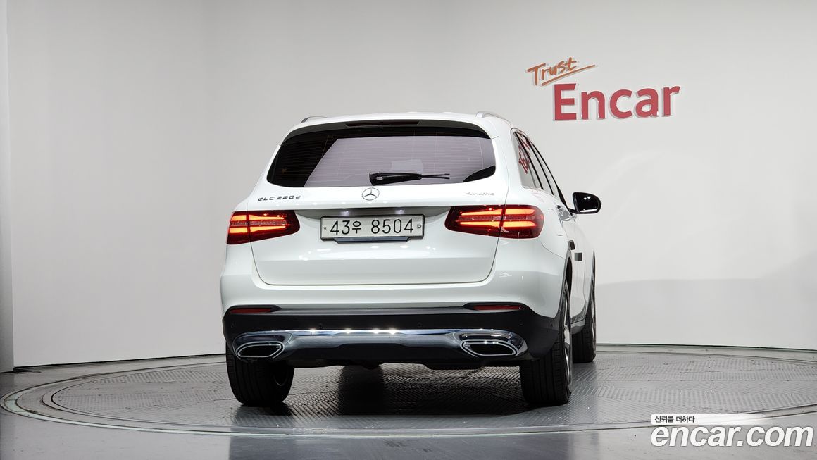 Mercedes-Benz GLC-Class 2018