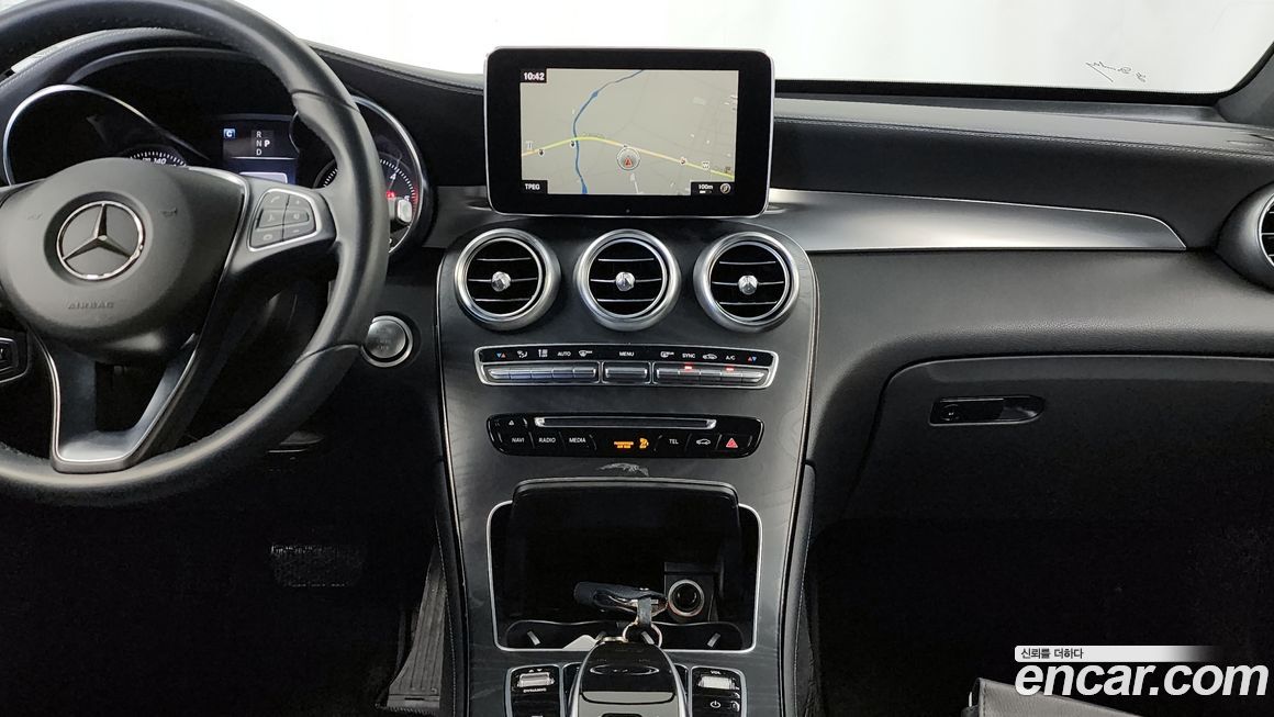 Mercedes-Benz GLC-Class 2018