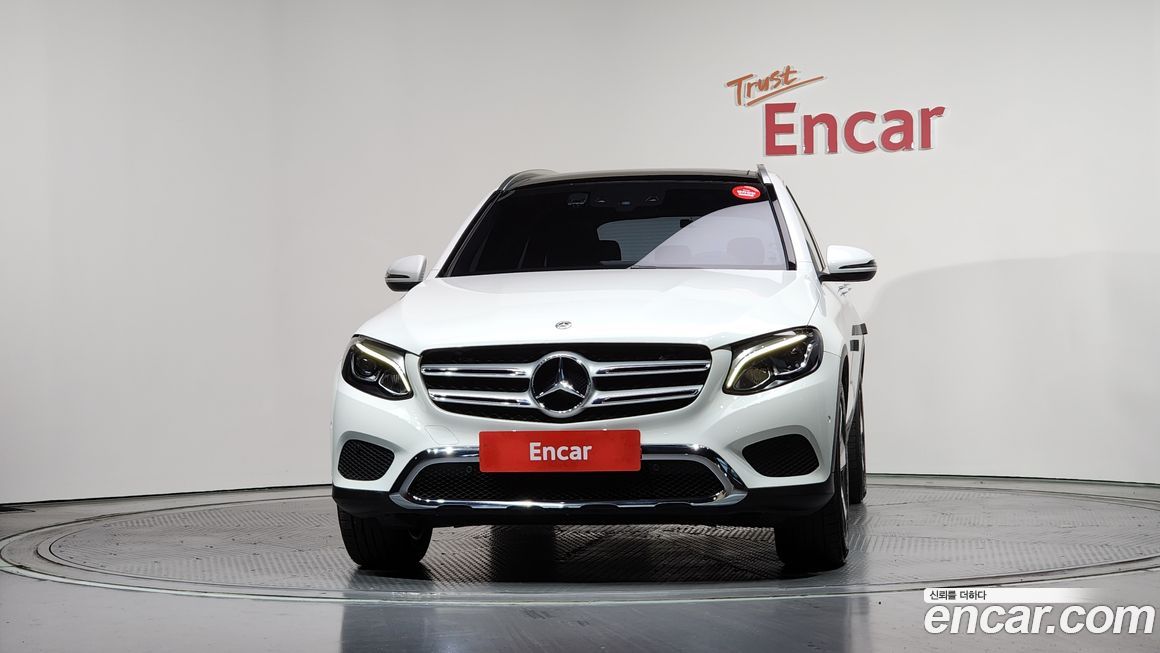 Mercedes-Benz GLC-Class 2018